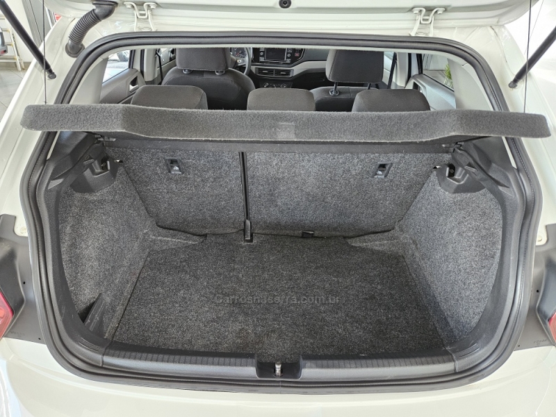 VOLKSWAGEN - POLO - 2019/2019 - Branca - R$ 74.900,00