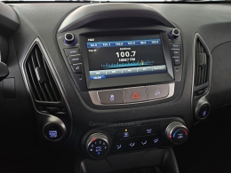 HYUNDAI - IX35 - 2018/2019 - Branca - R$ 92.000,00