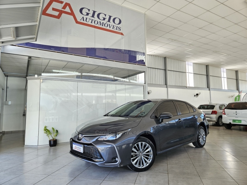 TOYOTA - COROLLA - 2024/2024 - Cinza - R$ 149.500,00