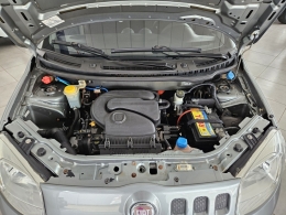 FIAT - UNO - 2013/2014 - Cinza - R$ 36.000,00