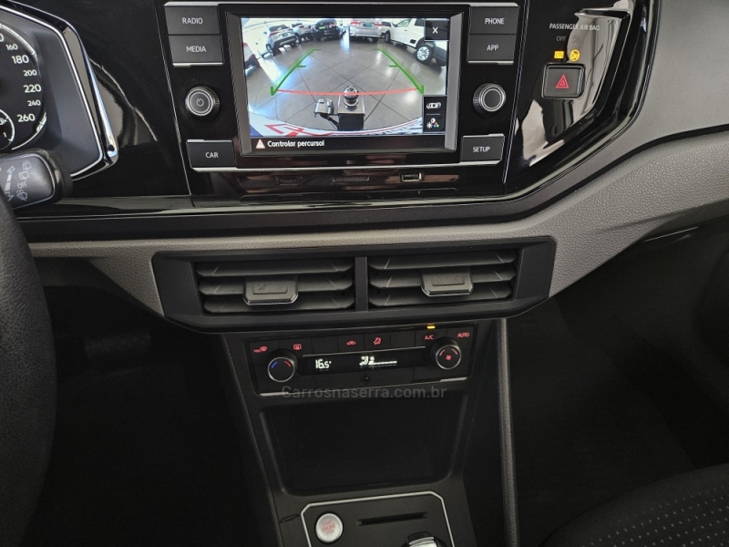 VOLKSWAGEN - POLO - 2019/2020 - Prata - R$ 79.500,00
