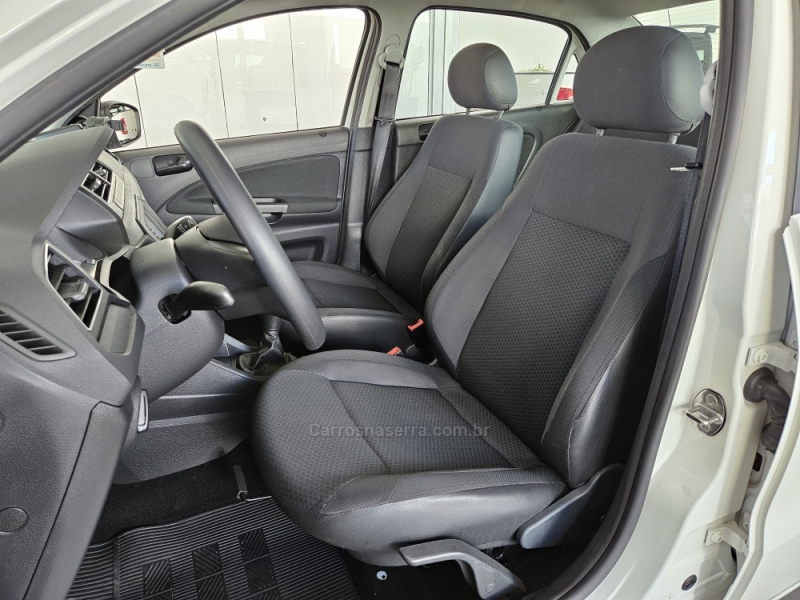 VOLKSWAGEN - VOYAGE - 2019/2020 - Branca - R$ 56.500,00