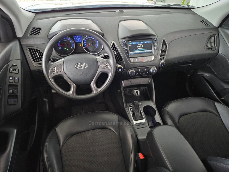 HYUNDAI - IX35 - 2018/2019 - Branca - R$ 92.000,00