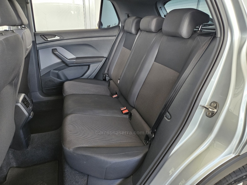 VOLKSWAGEN - T-CROSS - 2022/2022 - Prata - R$ 103.500,00