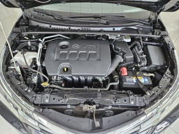 TOYOTA - COROLLA - 2017/2018 - Preta - R$ 103.000,00