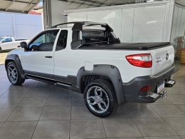 FIAT - STRADA - 2013/2014 - Branca - R$ 58.800,00