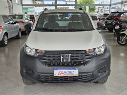 FIAT - STRADA - 2022/2023 - Branca - R$ 79.900,00