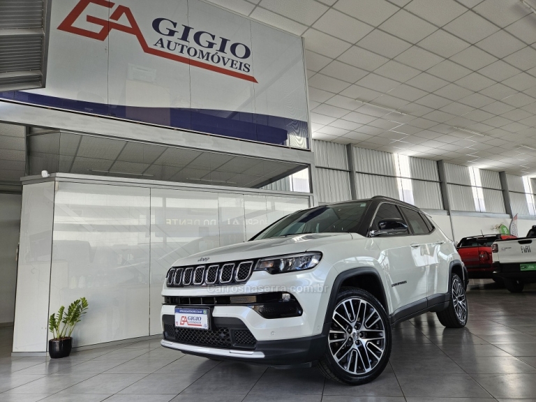 JEEP - COMPASS - 2021/2022 - Branca - R$ 143.000,00