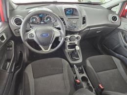 FORD - FIESTA - 2018/2019 - Vermelha - R$ 61.000,00