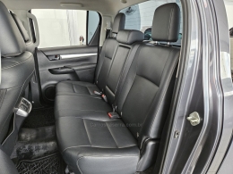 TOYOTA - HILUX - 2019/2019 - Cinza - R$ 186.000,00