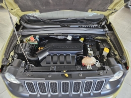 JEEP - RENEGADE - 2015/2016 - Verde - R$ 71.500,00