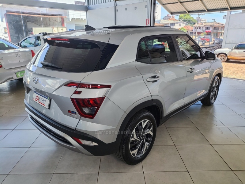 HYUNDAI - CRETA - 2022/2023 - Prata - R$ 137.900,00