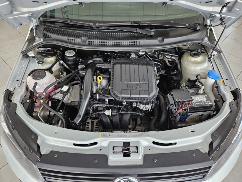 VOLKSWAGEN - GOL - 2022/2023 - Prata - R$ 59.500,00