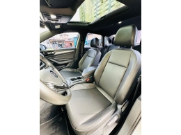 VOLKSWAGEN - JETTA - 2020/2020 - Branca - R$ 123.000,00