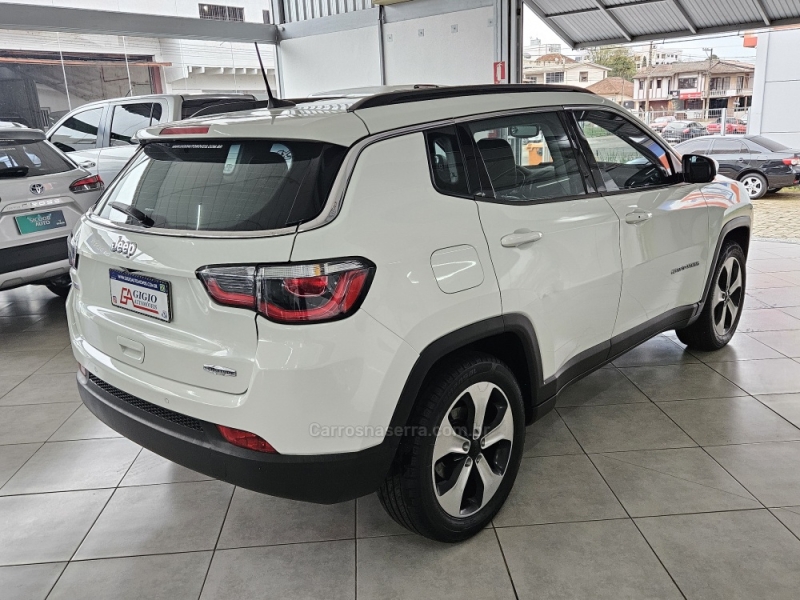 JEEP - COMPASS - 2017/2017 - Bege - R$ 91.500,00