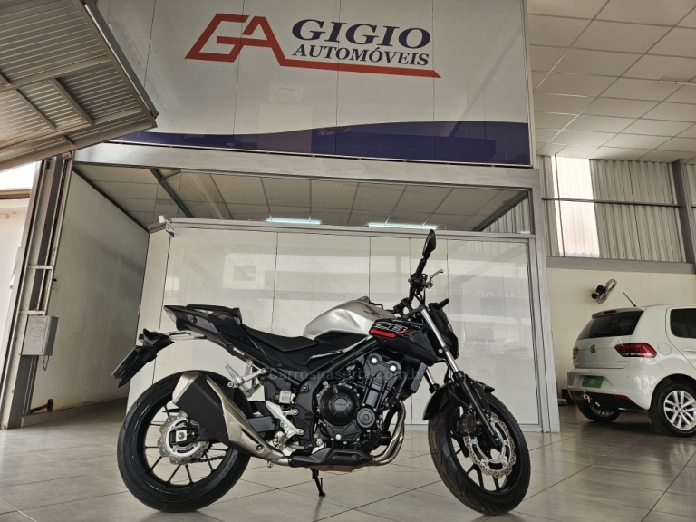 HONDA - CB 500F - 2020/2020 - Prata - R$ 33.900,00