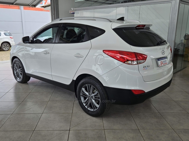 HYUNDAI - IX35 - 2018/2019 - Branca - R$ 92.000,00