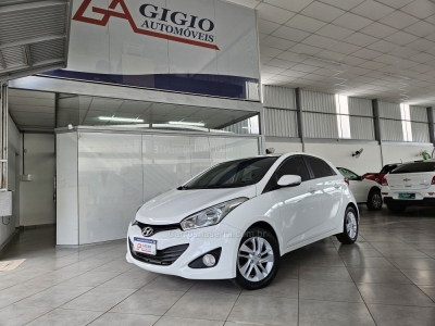 HYUNDAI - HB20 - 2013/2014 - Branca - R$ 57.000,00