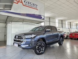 TOYOTA - HILUX - 2021/2021 - Cinza - R$ 220.000,00