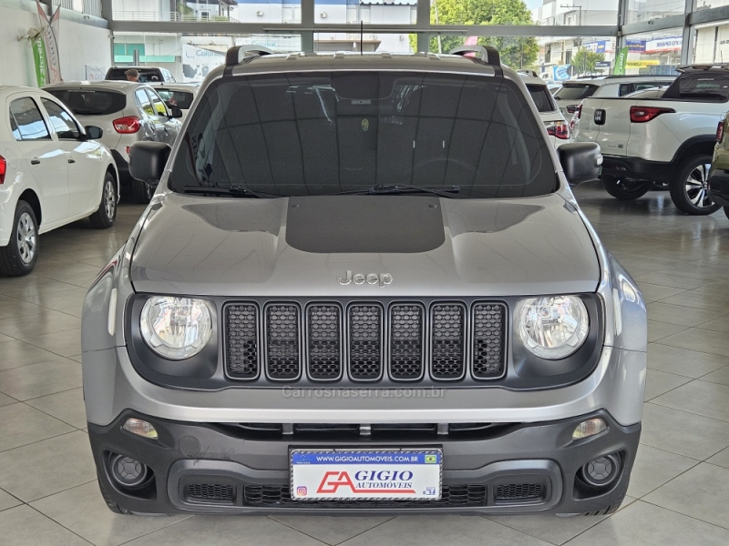 JEEP - RENEGADE - 2019/2019 - Prata - R$ 75.000,00