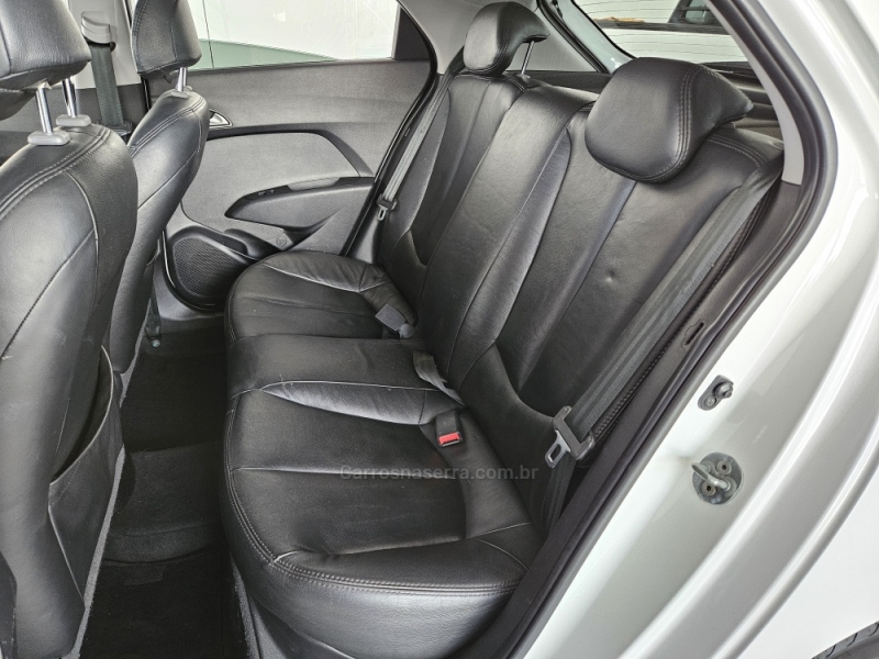 HYUNDAI - HB20 - 2013/2014 - Branca - R$ 57.000,00