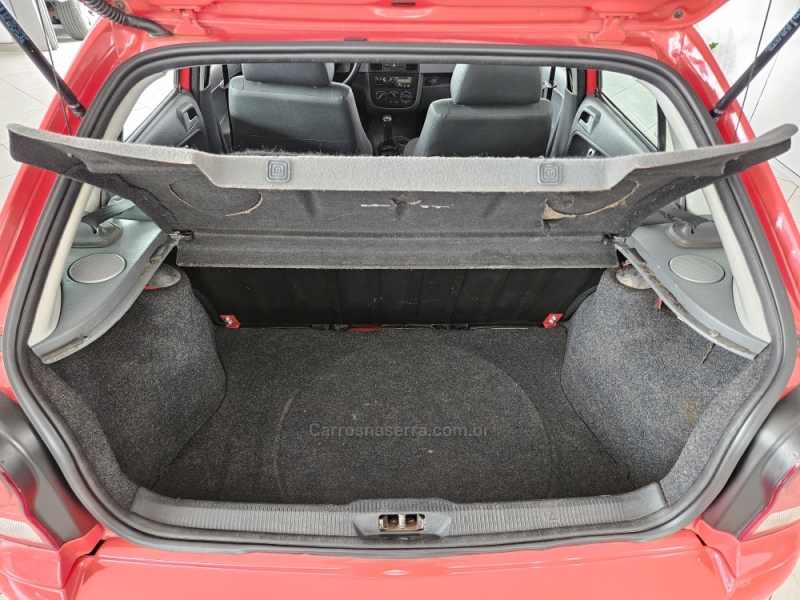 VOLKSWAGEN - GOL - 2008/2009 - Vermelha - R$ 25.500,00