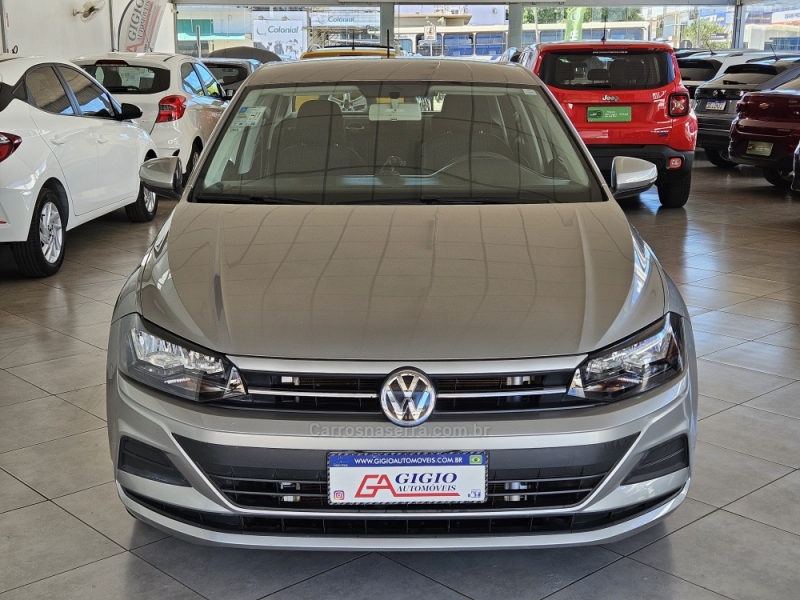 VOLKSWAGEN - VIRTUS - 2020/2021 - Prata - R$ 75.000,00