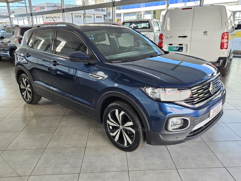 VOLKSWAGEN - T-CROSS - 2021/2022 - Azul - R$ 122.000,00