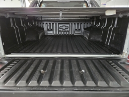 CHEVROLET - S10 - 2015/2015 - Prata - R$ 117.000,00