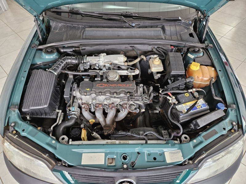 CHEVROLET - VECTRA - 1999/1999 - Verde - R$ 26.000,00
