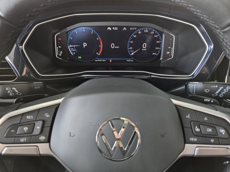 VOLKSWAGEN - T-CROSS - 2023/2024 - Prata - R$ 135.900,00