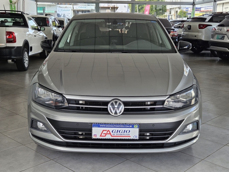 VOLKSWAGEN - POLO - 2019/2020 - Prata - R$ 79.500,00