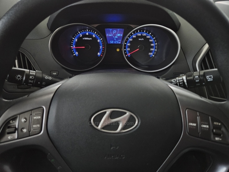HYUNDAI - IX35 - 2018/2019 - Branca - R$ 92.000,00