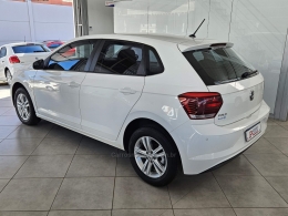 VOLKSWAGEN - POLO - 2019/2019 - Branca - R$ 74.900,00