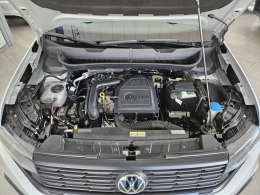VOLKSWAGEN - T-CROSS - 2022/2022 - Prata - R$ 103.500,00