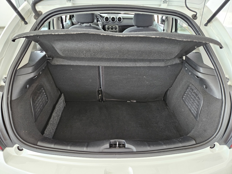 CITROËN - C3 - 2014/2014 - Branca - R$ 40.000,00