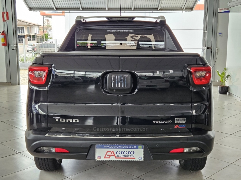 FIAT - TORO - 2022/2022 - Preta - R$ 125.000,00