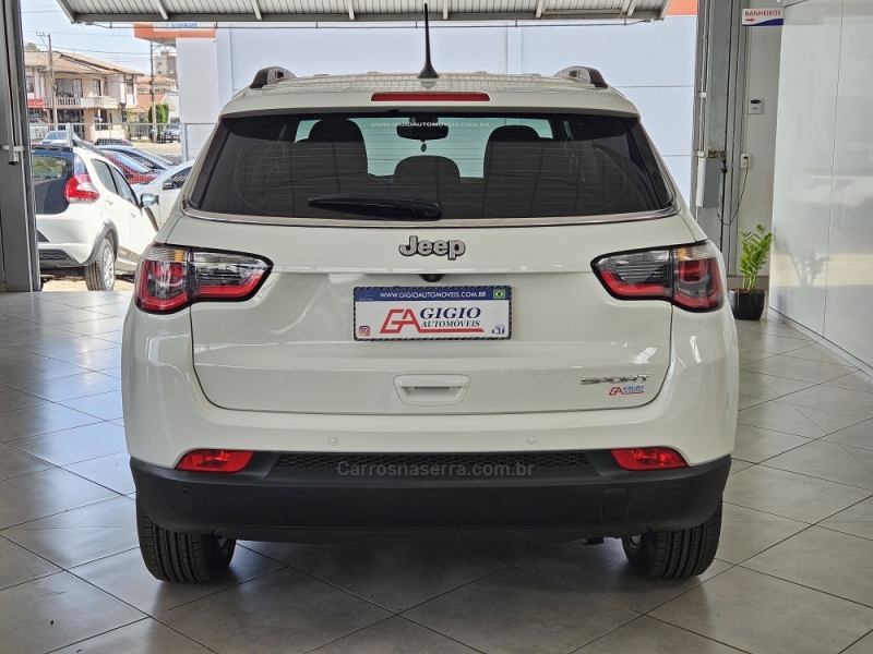 JEEP - COMPASS - 2020/2021 - Branca - R$ 100.000,00